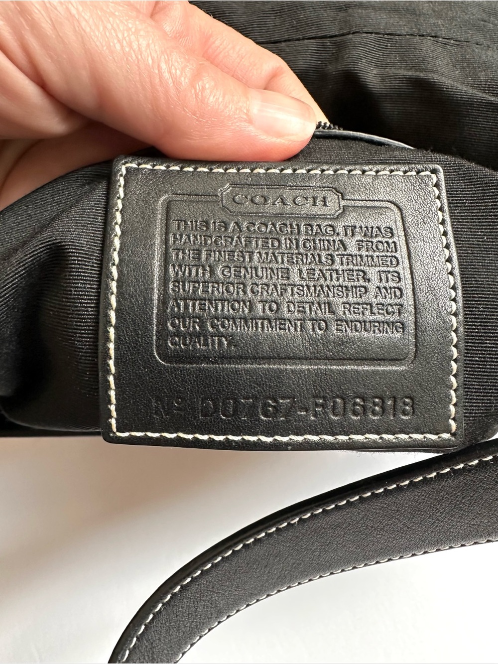 Coach Vintage Y2K Soho Gray and Black Signature Shoulder Bag - Picture 13 of 16